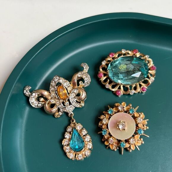 Stunning 3 Piece Vintage 50s 60s MCM Atomic Era Aqua Tone Crystal Brooch Pin Lot - Picture 4 of 10